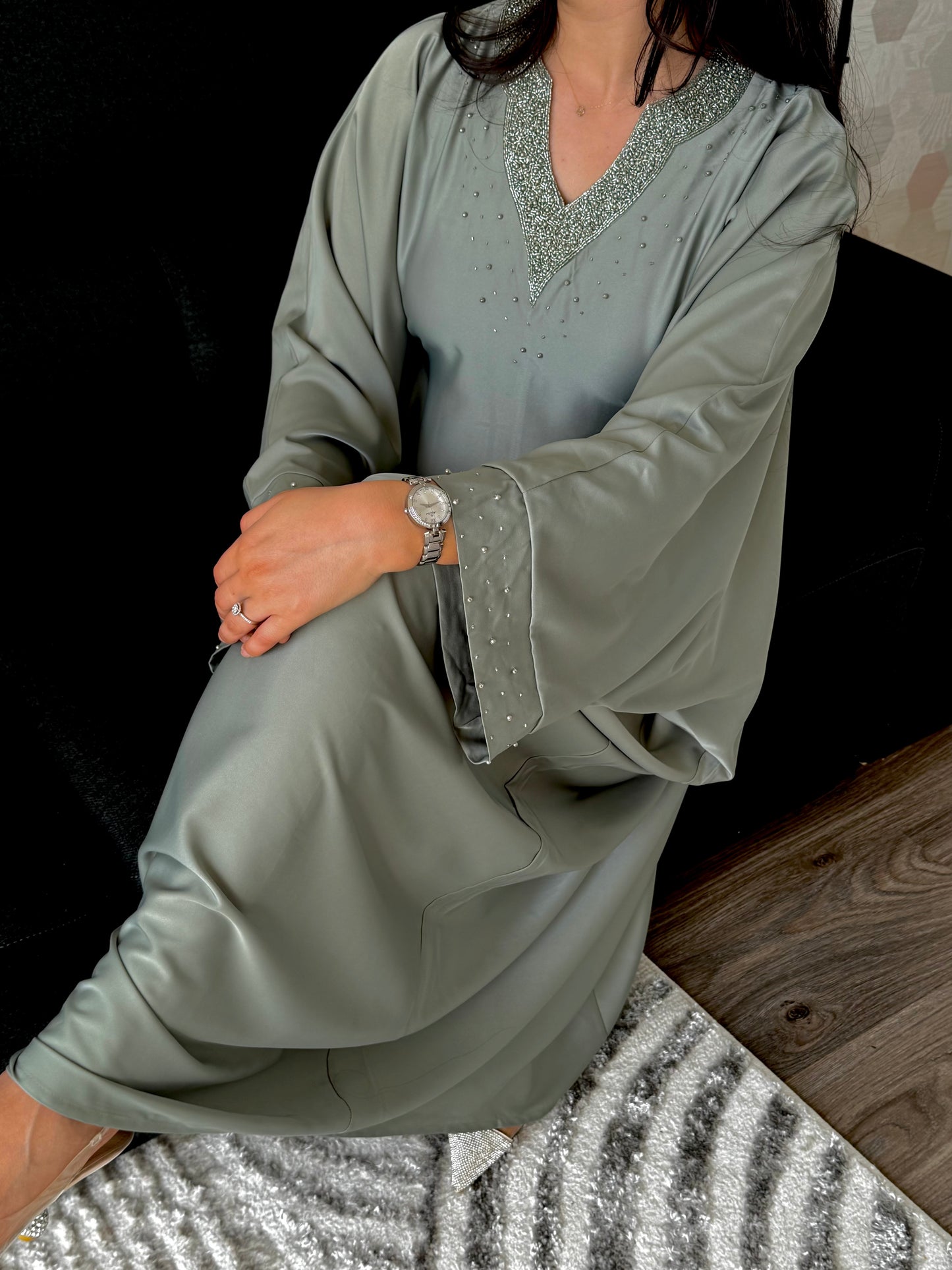 Abaya Yousra avec Ceinture Intérieure Vert